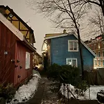 Central, Charming, 1800s Apartamento