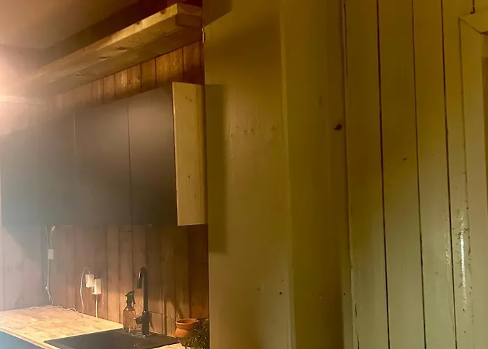 Central, Charming, 1800s Apartamento