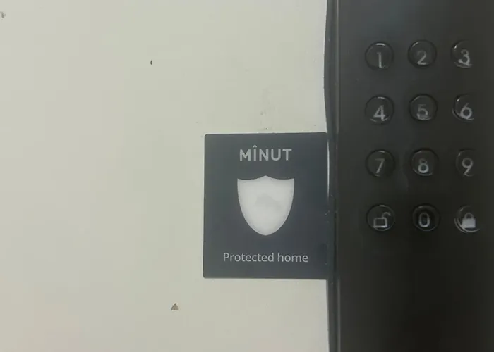 Central, Charming, 1800s Lii