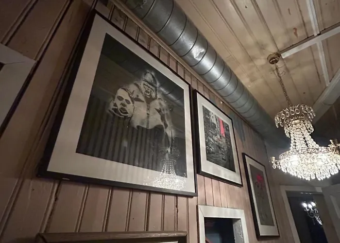 Central, Charming, 1800s Apartamento